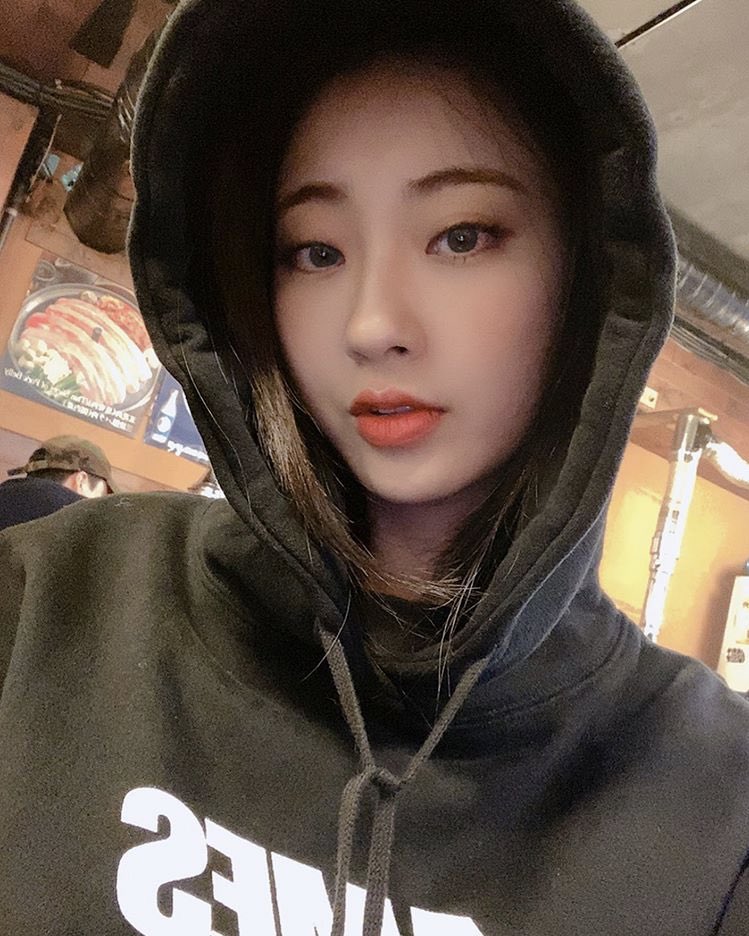 more gf kyungri 🥺