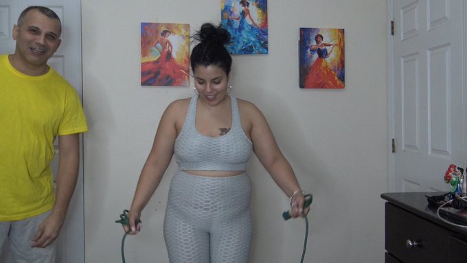 JUMP ROPE CHALLENGE WHO WINS VIDEOS: https://t.co/Ftu92aO4pU https://t.co/X5i4Updq3Y