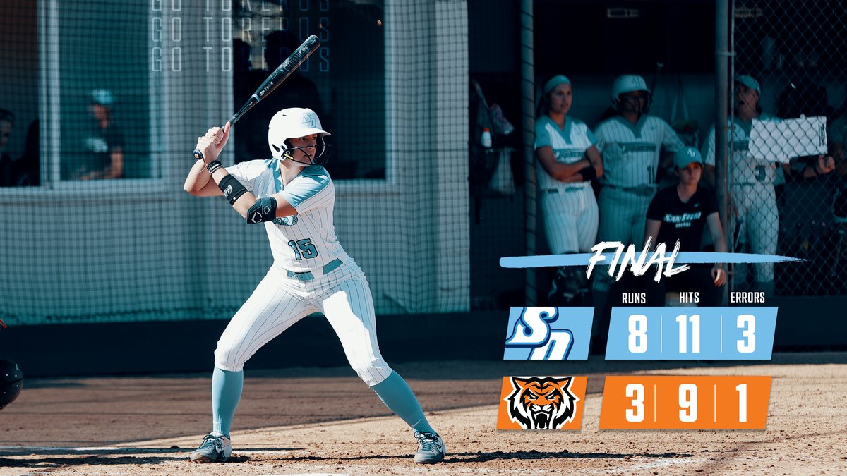 USDSoftball's tweet photo. Toreros sweep the home opener! 🧹

#GoToreros https://t.co/Vf1bb1kGiQ