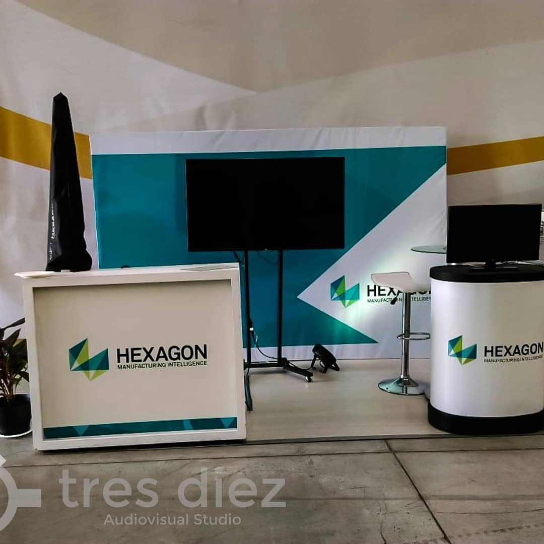 TRESDIEZ1's tweet photo. Numalliance, Guadalajara México #pantallas #iluminacion #stands #proktive #hexagon #gudalajaraguadalajara https://t.co/iZjcRi220Q