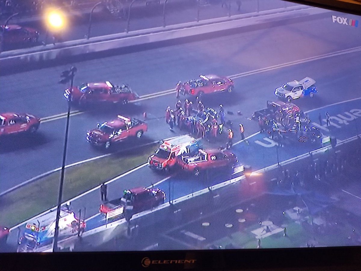 mudflap46746's tweet photo. Prayers for #RyanNewman https://t.co/9yppbe4BDl