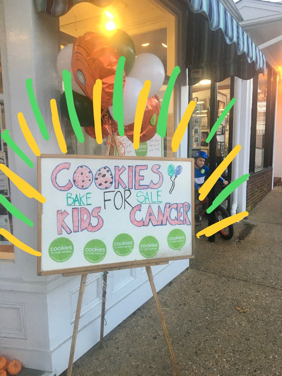 Cookies4Kids's tweet image. Six years ago the #GoodCookies at LeRoux Kitchen got involved with CFKC! Each November, every store hosts an in-store bake sale. What's more impressive? The $18,500+ they've raised for #pediatriccancer research 💚🍪 #BakeADifference
soo.nr/HVQh