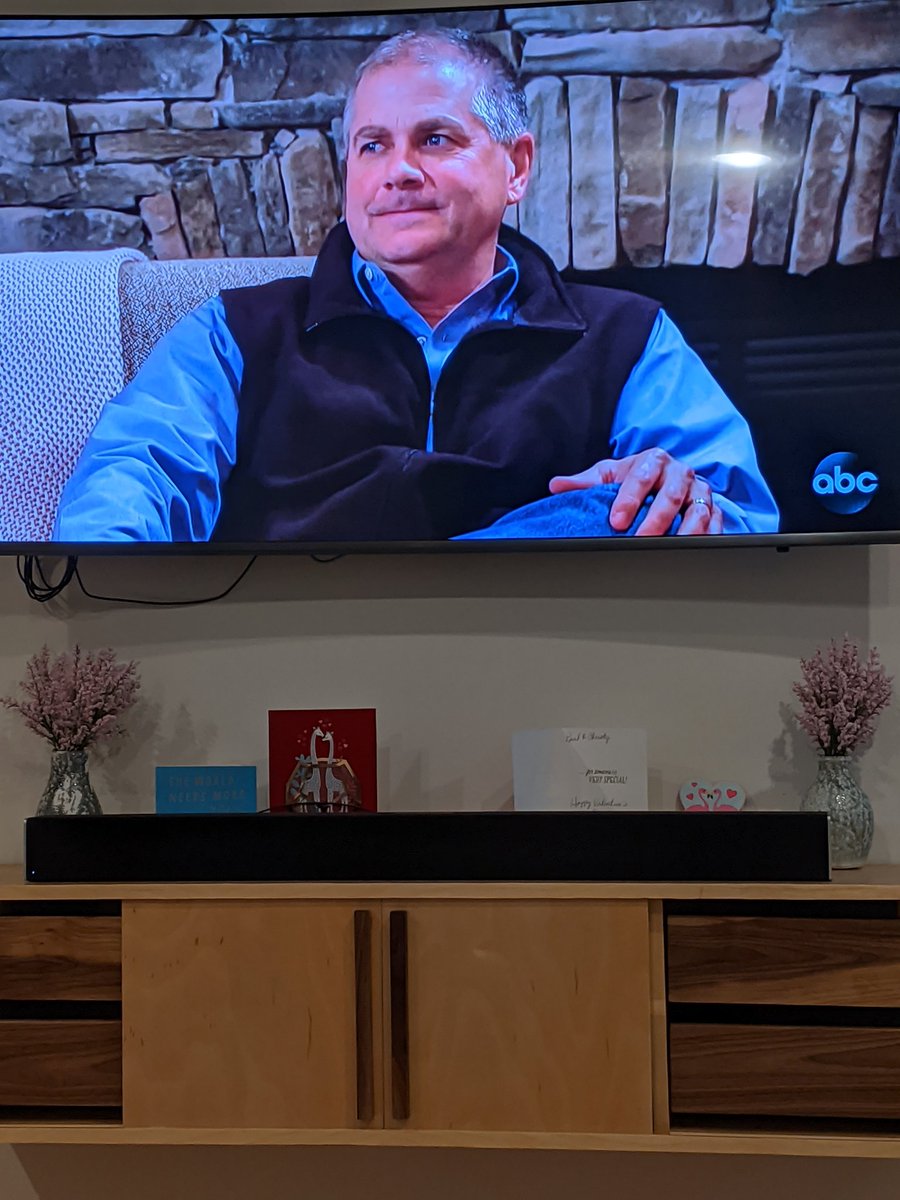 ThisgirlisCRae's tweet photo. Hannah's dad's trying to smile at Peter is the funniest thing I've ever seen
#thebachelor https://t.co/kGNsnlkgvt