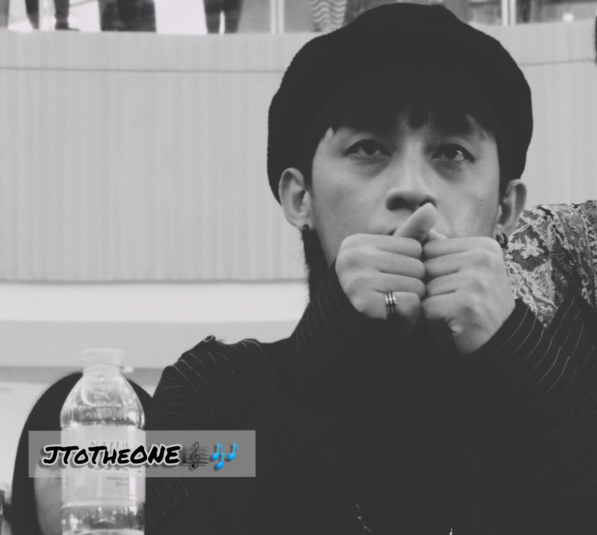 JToTheONE_'s tweet image. Good morning. ^_^ &amp;lt;3

#PHPMusic #PHP_JO