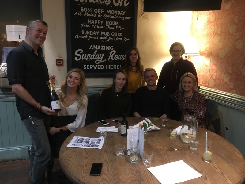 This week’s winners were ‘Dave and the ballerinas’ at our weekly #PubQuiz <a href="/TheRoseFulham/">The Rose Fulham</a> ! #Fulham question.one/ZXWHGg