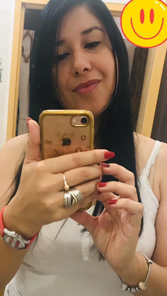 SullyMedina6's tweet photo. ❤️Que bonito es arrancar el día con una sonrisa por el simple hecho de recibir un mensaje lleno de amor, ternura y buena onda!! Graciasss queridos amigos por estar ahí siempre! Realmente cautivan mi alma y corazón! https://t.co/HupAhJymra