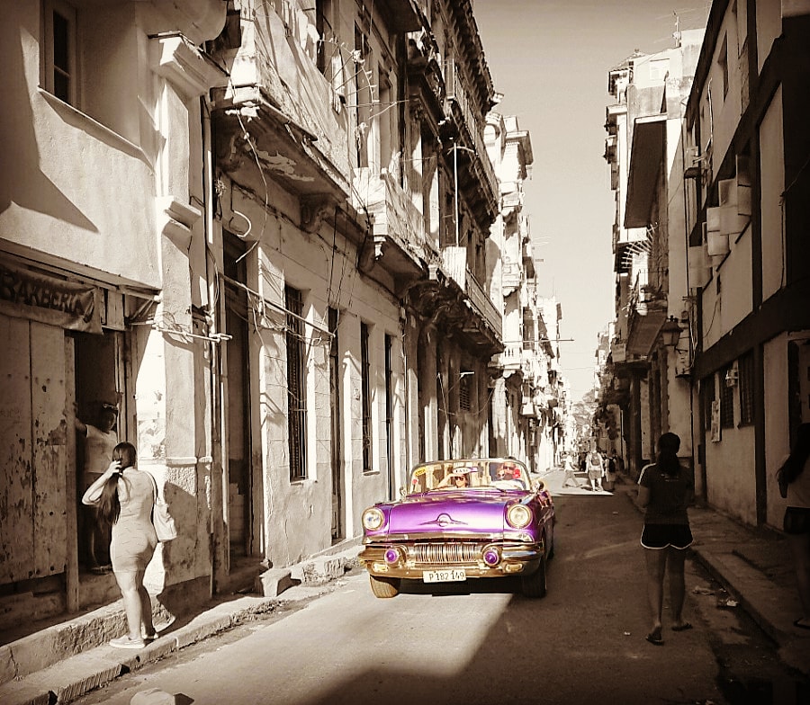 Emetrece's tweet photo. Classic Havana
#LaHabana #everyday #almendron #HogarDulceHogar https://t.co/KC7kmS7sDF