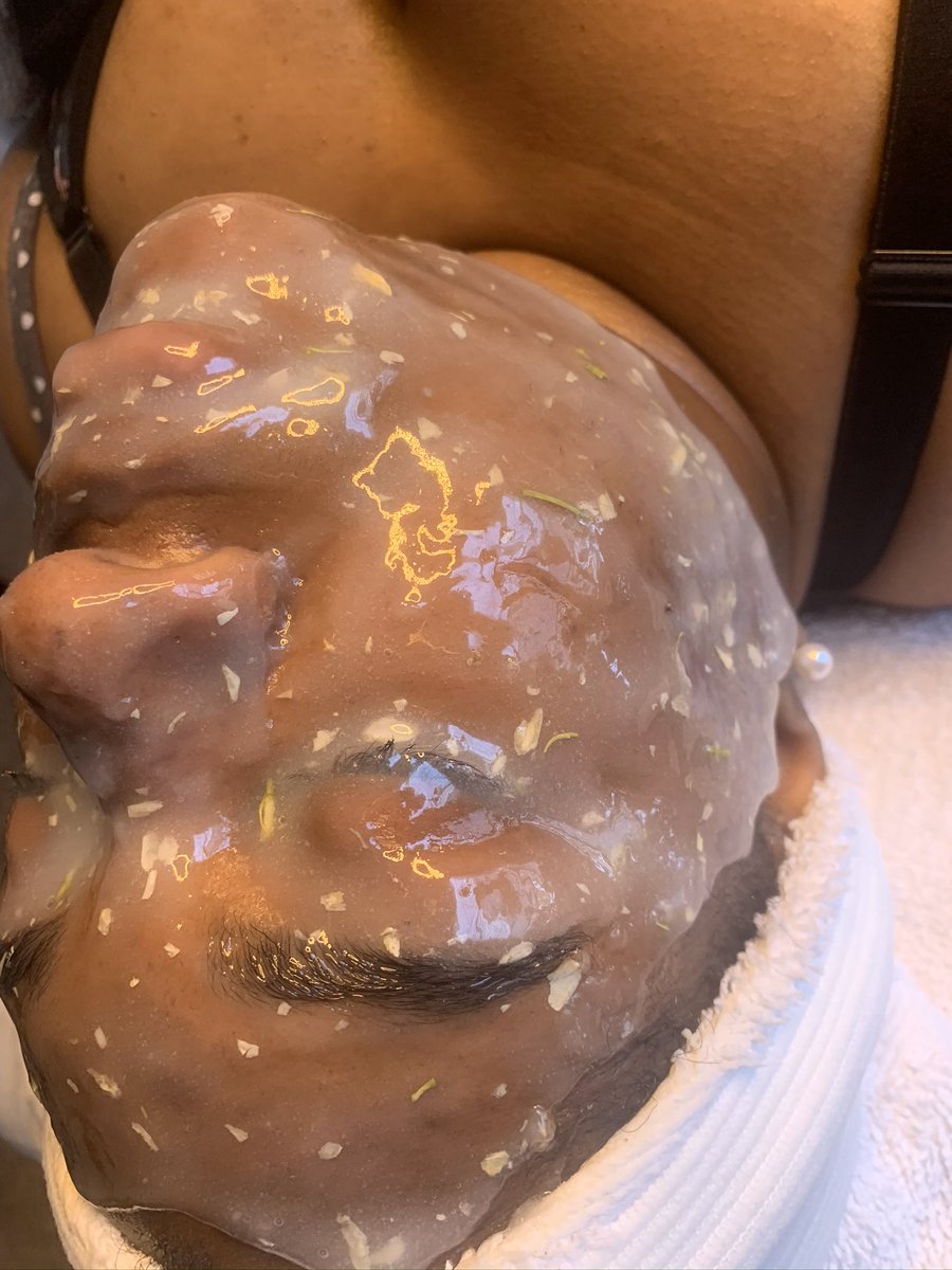 EstheticallyE_'s tweet photo. HydroJelly facials 😍 https://t.co/SOkw7FOVu9