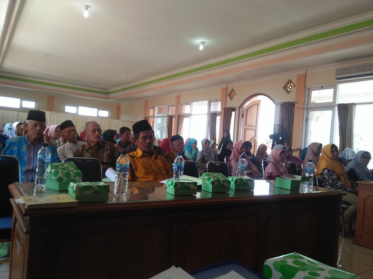 UmiUminur's tweet photo. Rapat Anggota Tahunan merupakan agenda wajib yang harus dilaksanakan oleh koperasi
Rapat Anggota Tahunan KSU BMT Sumber Rejeki Tutup Buku th 2019
@ppkljateng
@PENYULUH_COOP
@KemenkopUKM
@dinkopjateng
@dpkukm_clp
#ppkl
#ppkljatengmakaryo
#ppklkab.cilacap https://t.co/Om9W8bCtRz