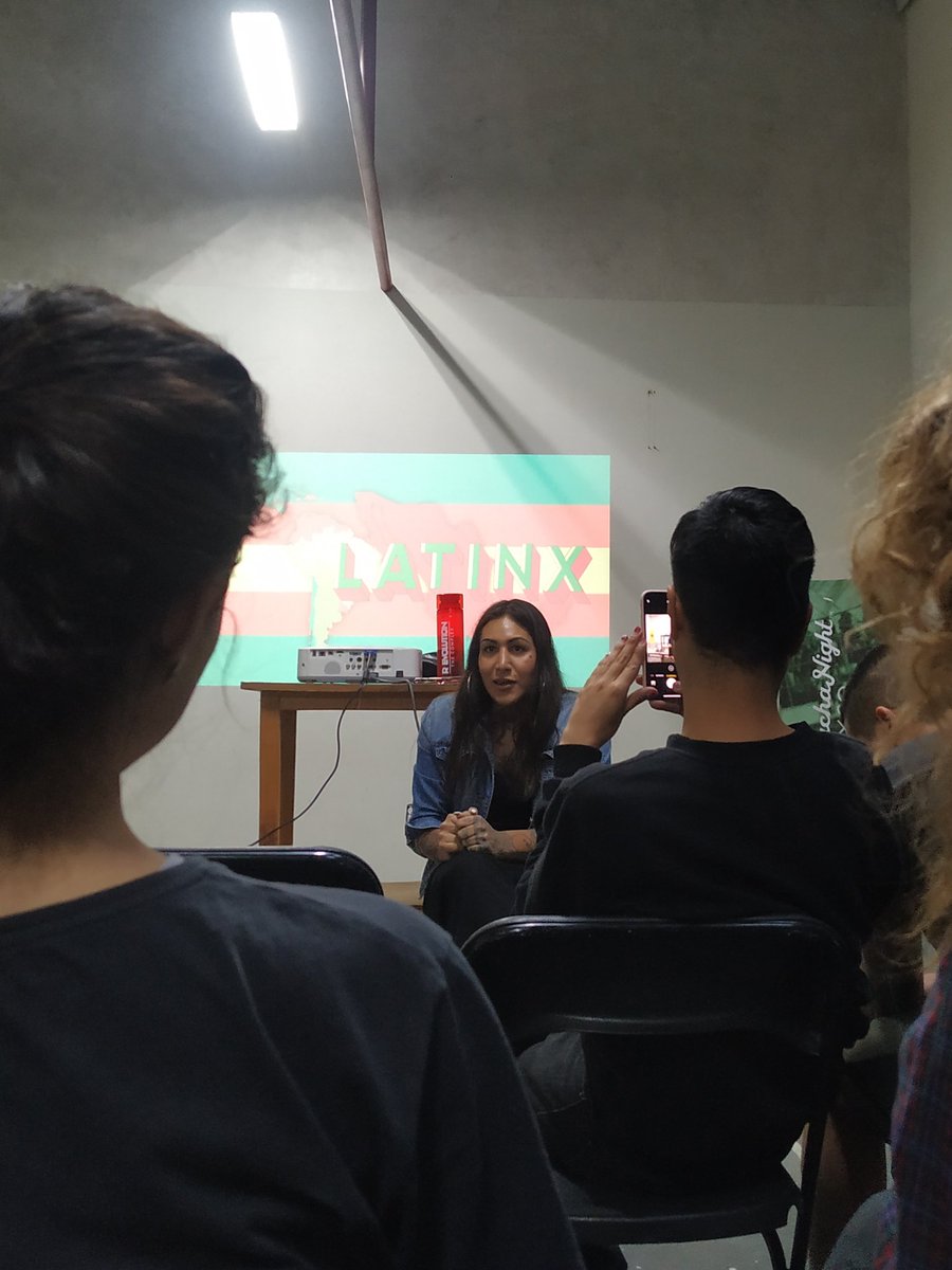 andtrelun's tweet photo. Hoy escuchamos a @negraconda en #PosaPoderosa hablar sobre empoderamiento trans latino. 🥰 https://t.co/AiQw8jWx97