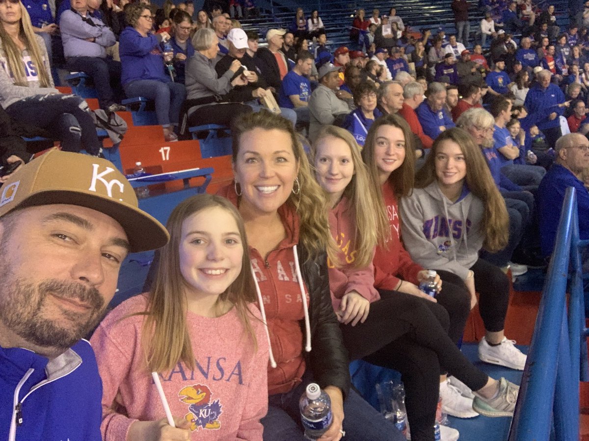 Trent_R63's tweet photo. Celebrating ⁦@KimberlyRobine1⁩ birthday week with a little ⁦@KUHoops⁩ https://t.co/GorfpqwNDU