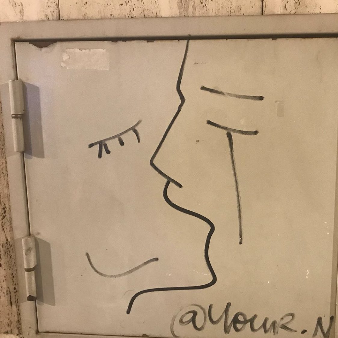 SyanLuka's tweet photo. Il faut donner quelque chose au hasard. https://t.co/78mYGt1Sie