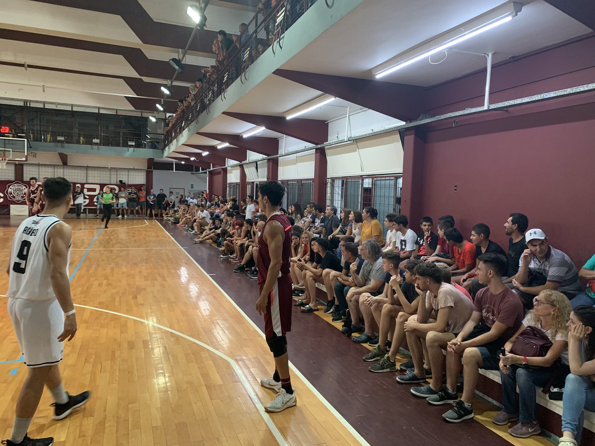 fedehelale's tweet photo. Triunfazo en casa!!!! En una noche muy especial fue 78-60 vs Los Indios. Gran juego de equipo. Partido de mucho carácter y bien jugado. Felicitaciones equipo, vamos x este camino. Que increíble nuestra gente, gracias x el apoyo de siempre! #lanusesbasquet! #orgullogrante https://t.co/tTusXFMvaK