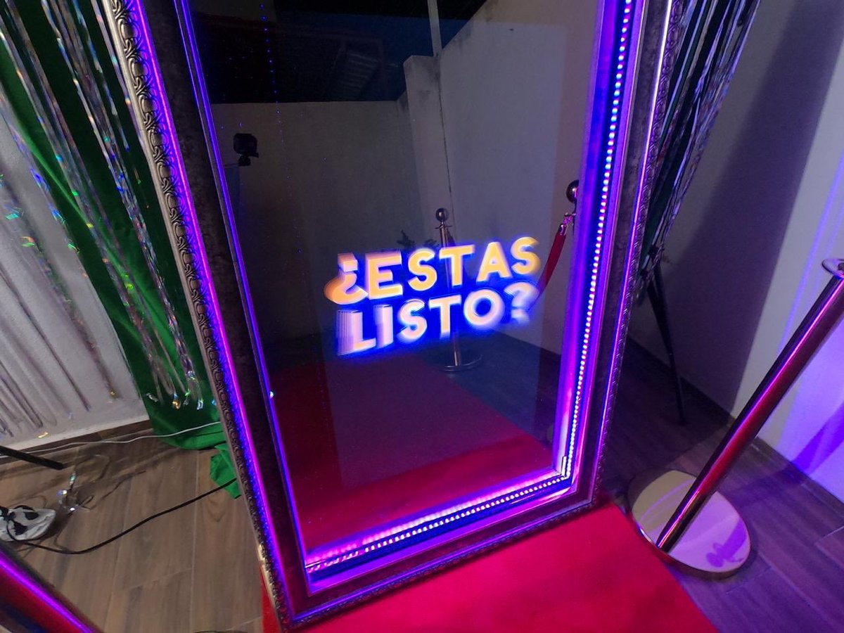 BalookaStudio's tweet image. Se vende! Oportunidad de negocio. 70mil pesos. Usada solo una vez... #photobooth #cabinasfotograficas #enventa #sale #bussines #oferta #cancun #ventascancun