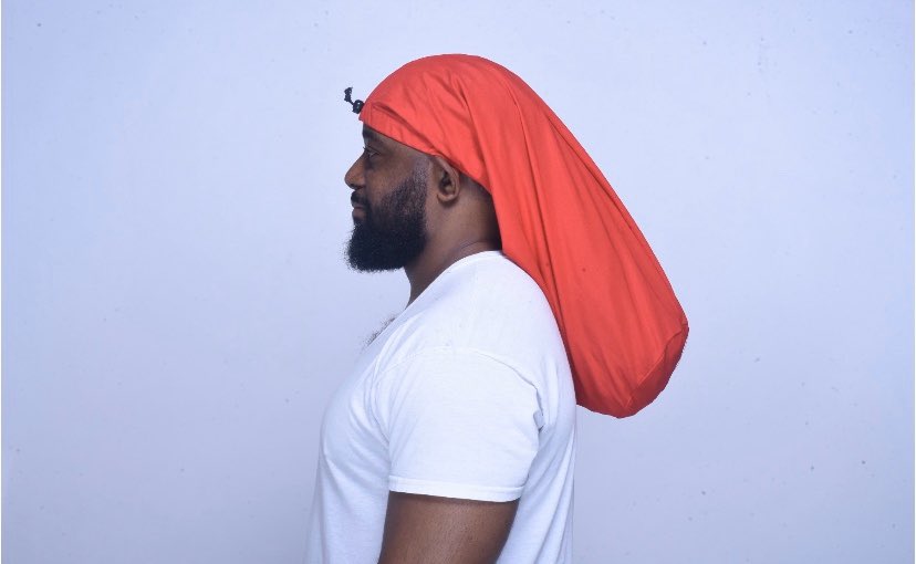 TheodoreVernel1's tweet photo. Your hair shouldn’t be what keeps you from a getting a good night sleep. 🙅🏾‍♀️Our custom fit sleep cap is available in a variety of colors with two different lengths to choose from. Why not protect  your mane while you sleep? 💤 https://t.co/y7TN3kbgfv