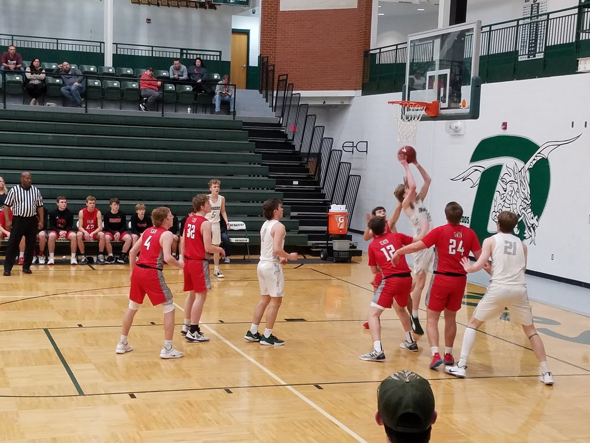 DHSDSquad's tweet photo. If you didn't make it to the DHS basketball game tonight, you missed a Great one. Dragons took the Win against Union High School. https://t.co/xkzfkBL3a8