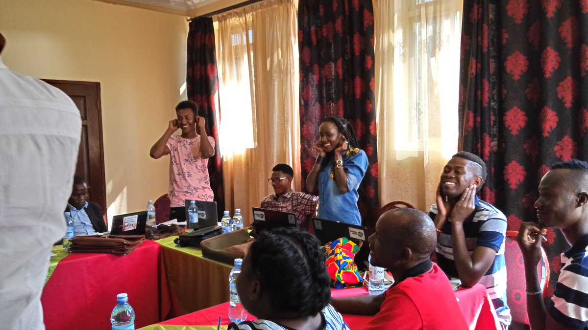 milimatechug's tweet photo. #Trainings: We have opened Day2of2 in high #gear with #MilimaSecurity facilitator @Jero45Okot challenges participants with #Password #Security for the morning #Session. 

Tagline: How secure is your password?

#AFHITraining https://t.co/V2Is8hX7Qj