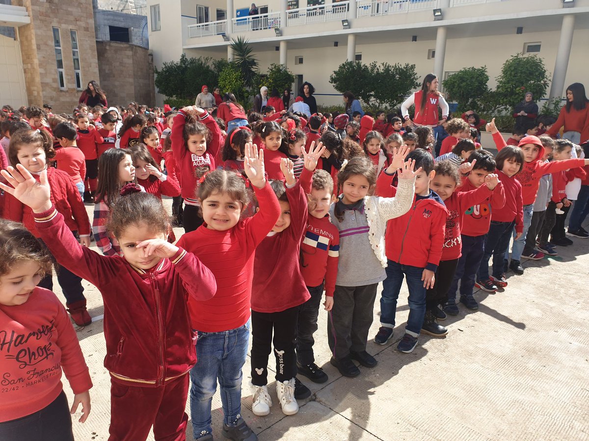AmenaElbaba's tweet photo. I Can... You Can... TOGETHER WE CAN...
Clubs Opening in @DawhaHighSchool  @FThaalby https://t.co/vs4ogzopdD