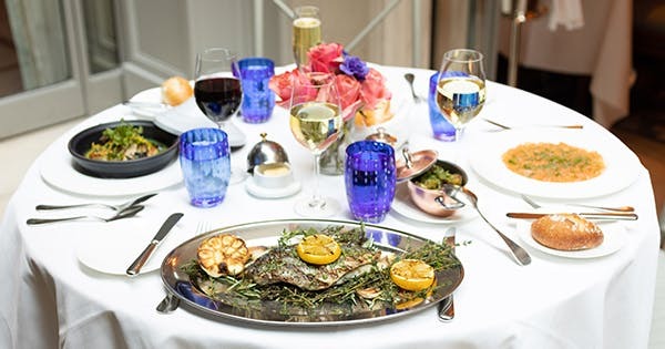 PureWow's tweet photo. 6 of Our Favorite French Restaurants in NYC https://t.co/NsOmABE5s8 https://t.co/qKufemkeFo