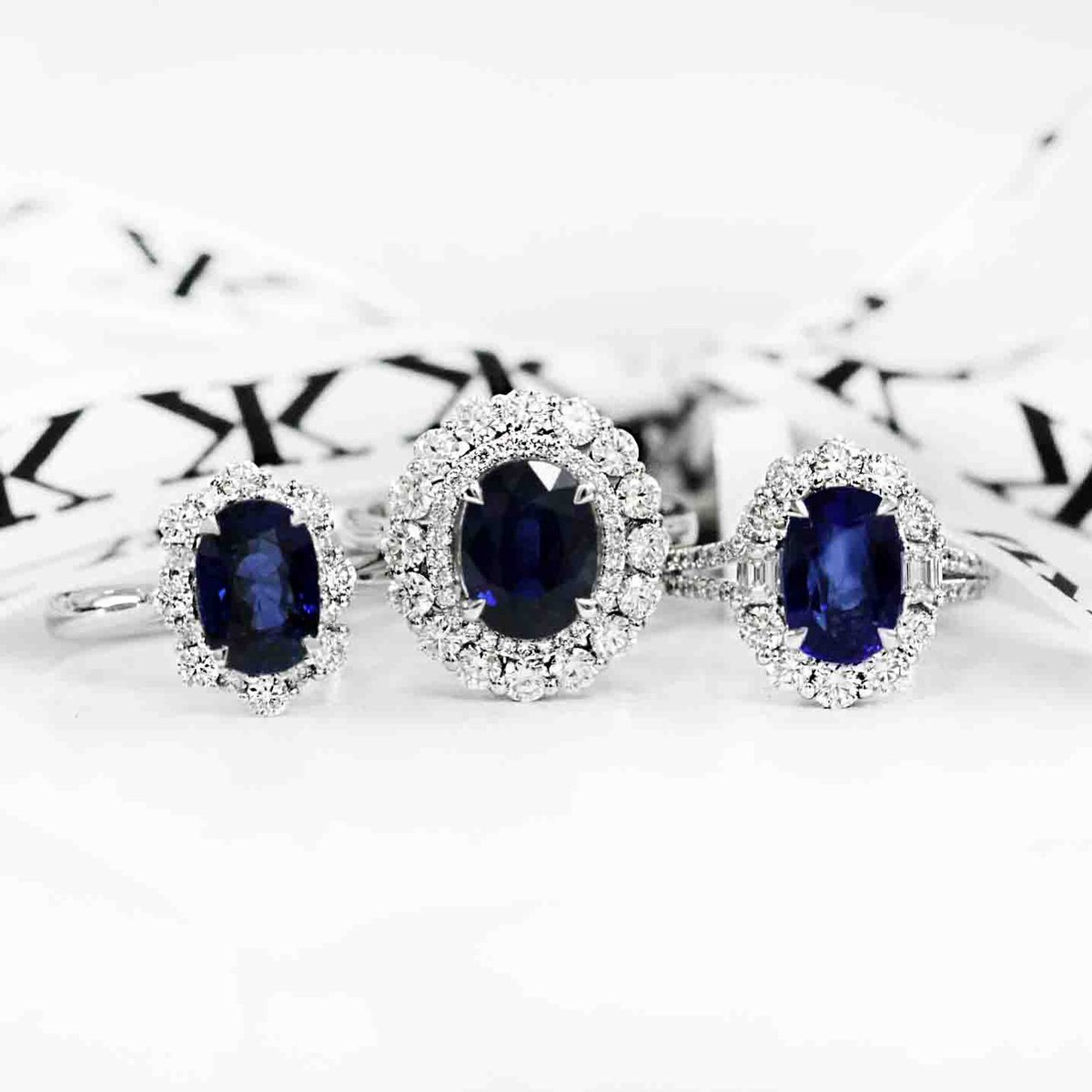 Sapphires are sensational as spectacular as your romance...#royalbluesapphire 
#bykalfinjewellery #diamondrings #custommadejewellery #engagementrings #diamondjewellery #weddingrings #bestjeweller #jewellers #bluesapphires #melbournejeweller #melbourne kalfin.com.au