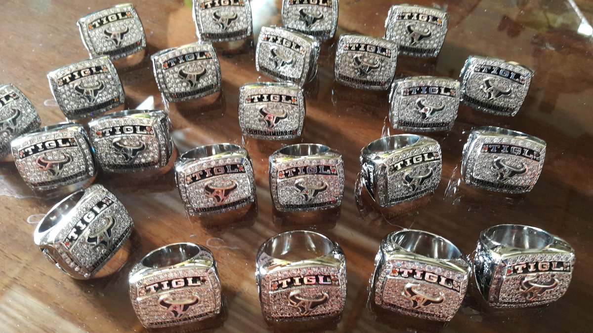 we're direct manufucturer of customized championshiprings. for more details message us now!!

#championshipring #superdeeepngrave #affortable #paypalverified