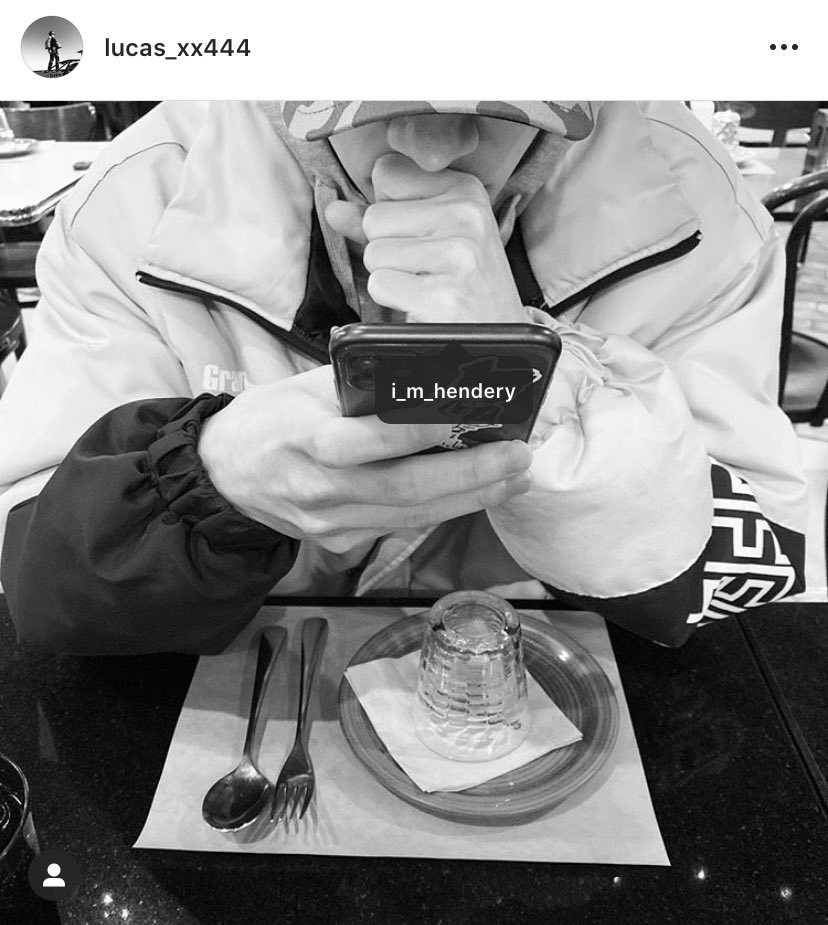 Kanon_inx's tweet photo. เพื่อนที่อวดผัววาเลนไทน์ในไอจีกุจืดไปเลยจ่ะ https://t.co/n0ki8oakBN