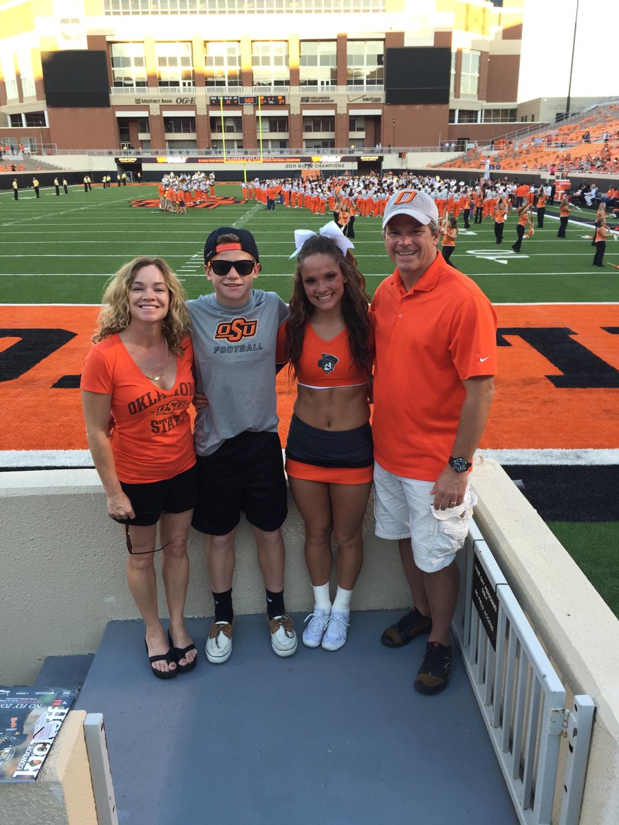 KTULNews's tweet photo. Tulsa woman has personal story about dangers of cheerleading
https://t.co/dwF5YL5kLk https://t.co/BDaqNB9inv