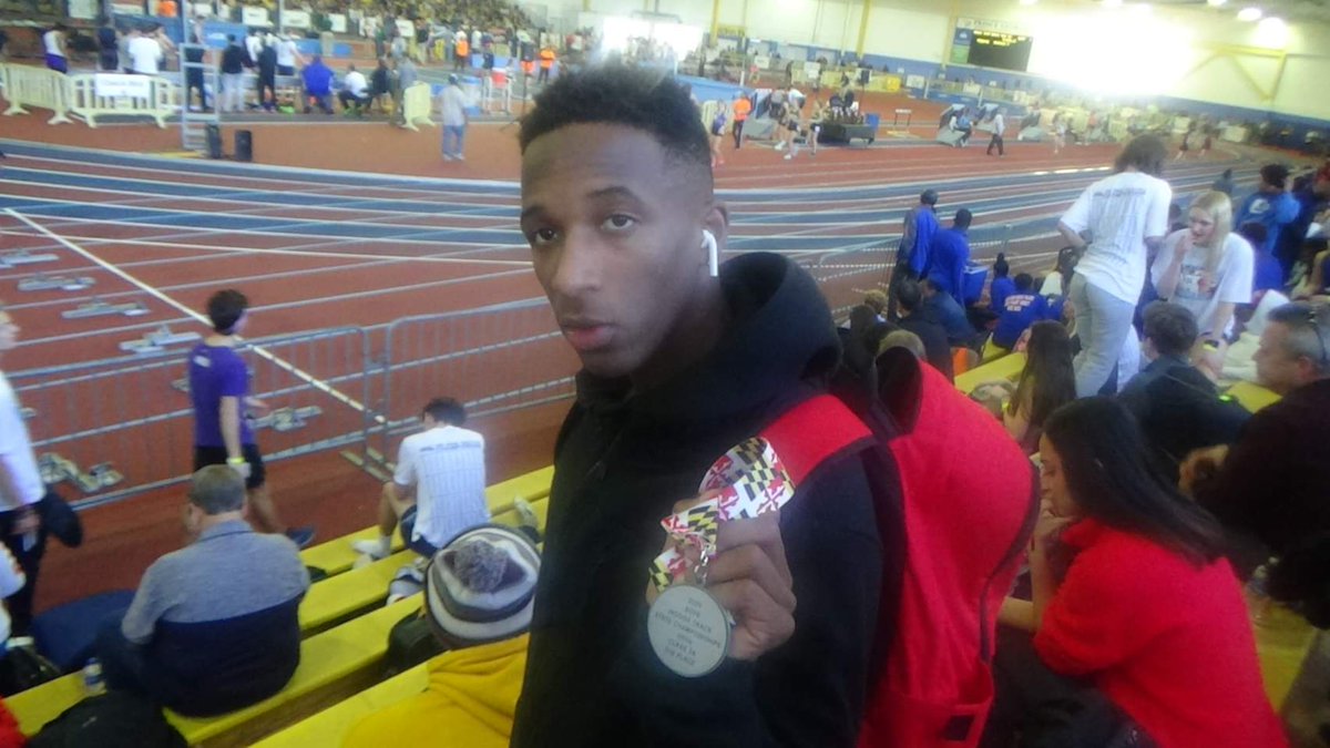 FDHS_TF's tweet photo. We are celebrating Miles Gray who placed 2nd in the 300m w/ a PR &amp; 3rd in the 500m at the MD 2A State Championships today!  Also, sending congrats to Victoya Smith for placing 3rd in the 55m w/ a PR &amp; the 300m!  Hard work pays off! You guys are amazing athletes! #FDHSTF https://t.co/N32OKe9pdN
