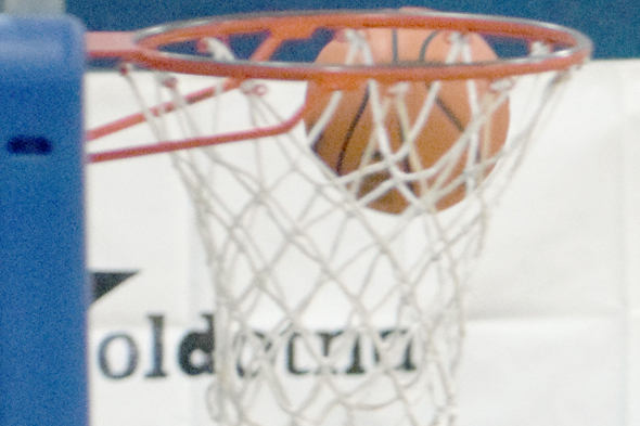 pclarion's tweet photo. Nikiski hoops splits with Nome on Saturday
https://t.co/daqgvsYxtv https://t.co/jV228xDkPc