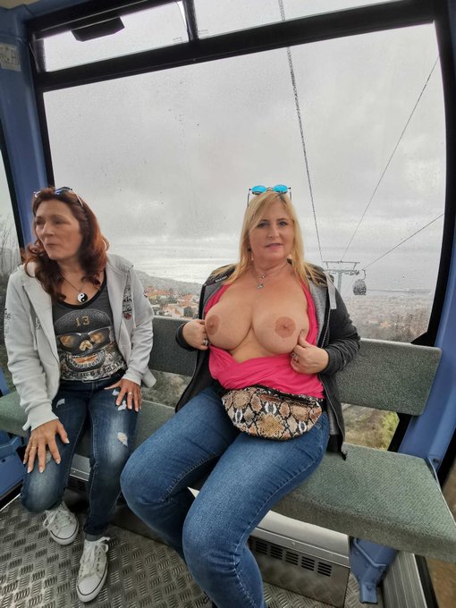 Check out my sexy new blogpost! https://t.co/6FdhKJl8BF https://t.co/gsrghxEQLl<a href="/tag/camgirl"class="tags"><span>#camgirl</span></a>