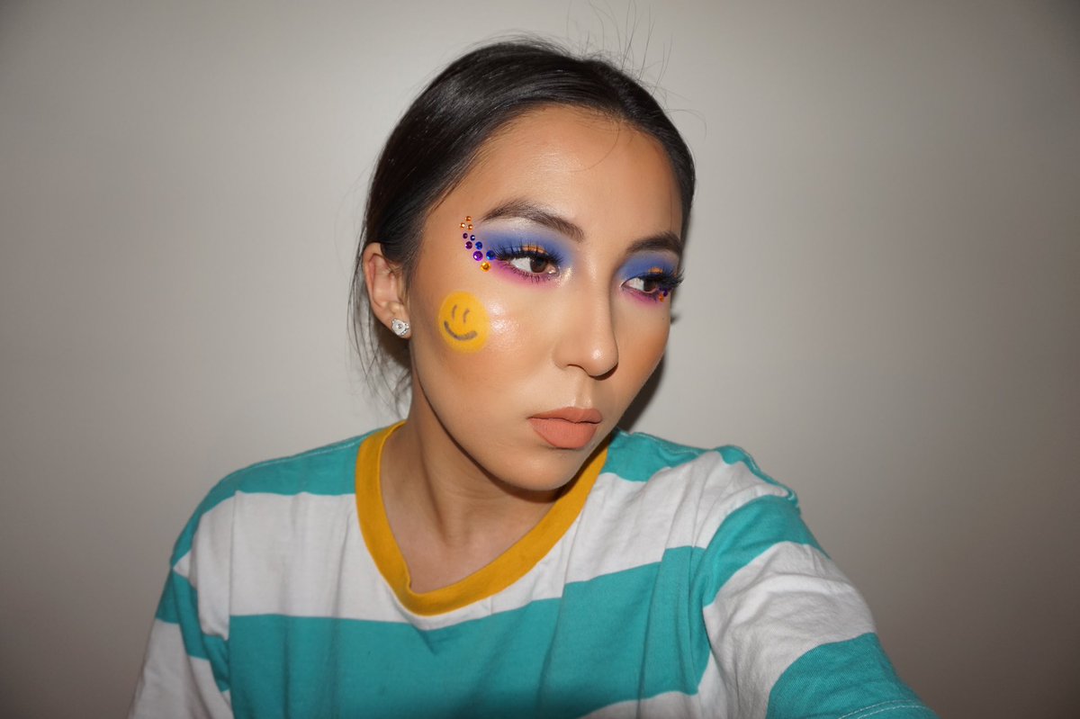 JKBeauty08's tweet photo. THAT’S MY EGO 🤪 Had to do a makeup look inspired by the music video for Ego to celebrate Hobi’s birthday! 💙🧡💛💜 #HAPPYJHOPEDAY #HappyHopeTime #HOSEOKDAY #EgoIsHere #HopeWorldInspired https://t.co/ft9HMKHoqa