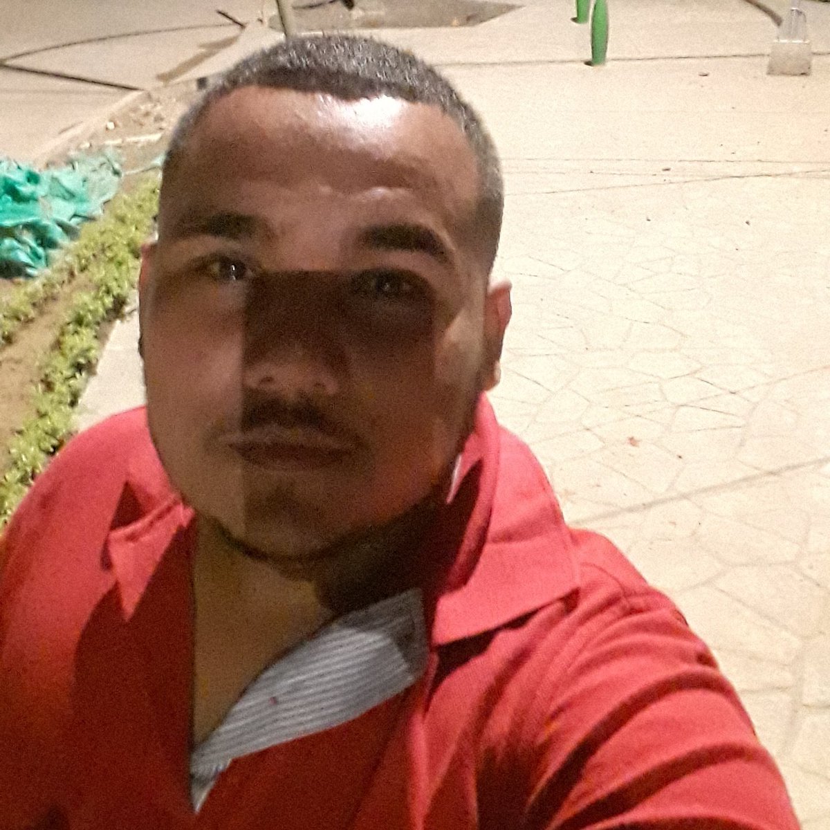 cesarvr751's tweet photo. #NuevaFotoDePerfil https://t.co/4uzmeBR7iH