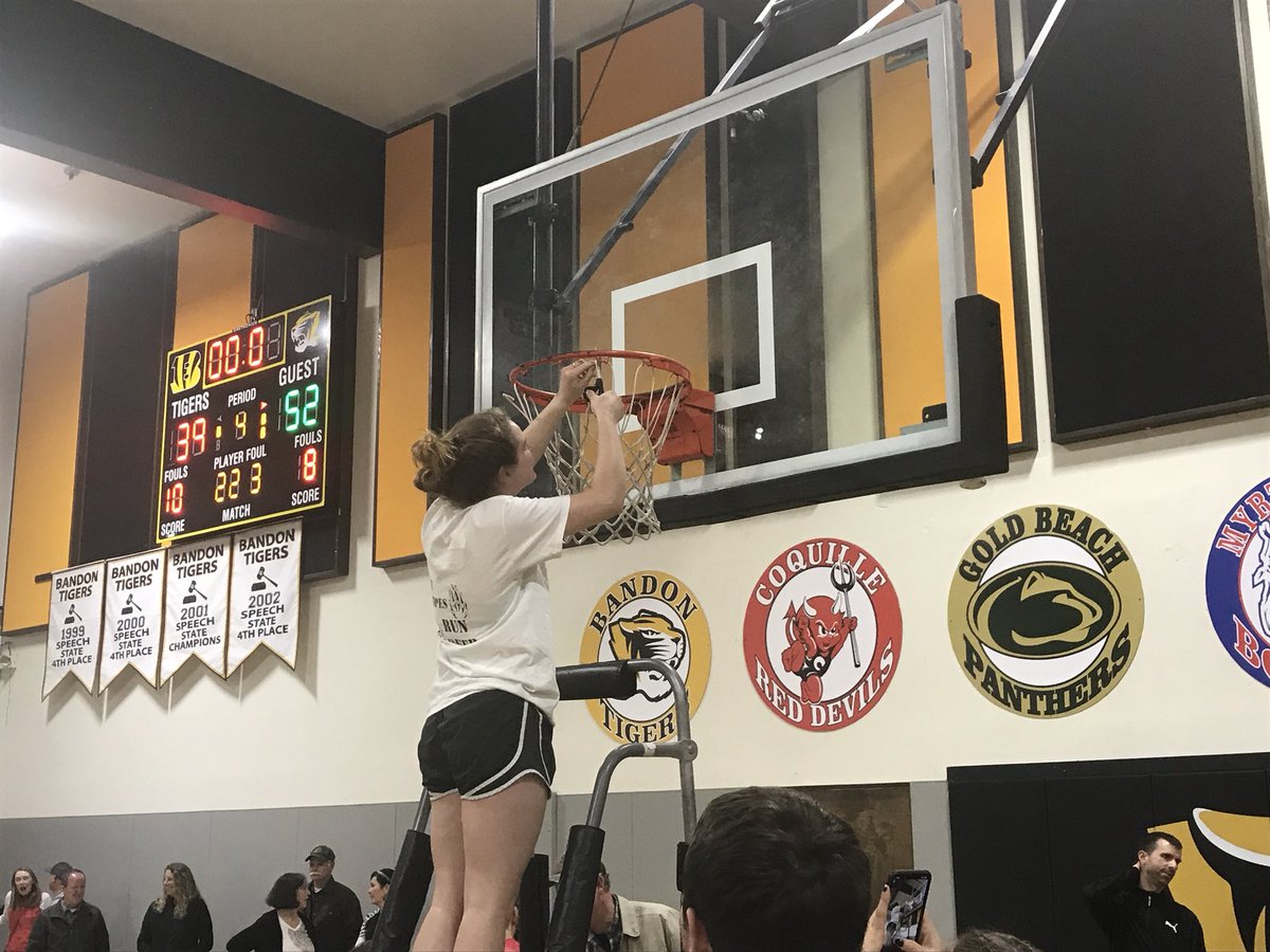 John Gunther tweet media