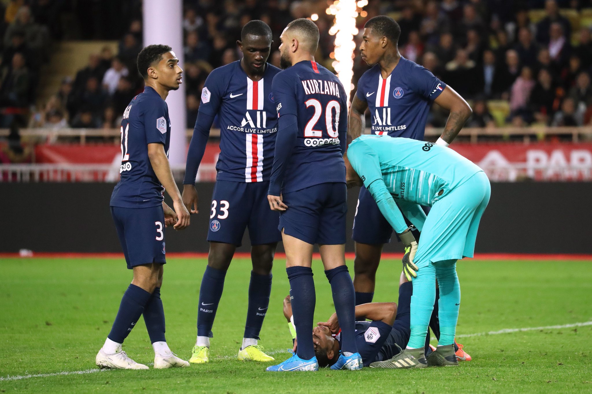Goal Japan على تويتر 今回は ネイマール がいる Psg がいざ ドルトムント との大一番へ 最強攻撃陣 ファンタスティック フォー と不安定な守備が残す結果とは 文 小川由紀子 詳細 T Co Parbr9xj9e 今だけ Dazn 2ヶ月無料