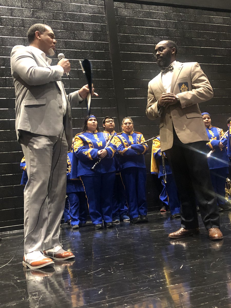 Artsdriven's tweet photo. Congratulations to @_cphilli2 for being named the Secondary High School Principal of the year! We love you!!! #SuccessTheWashingtonWay #BTWProud https://t.co/oePyeIVrae