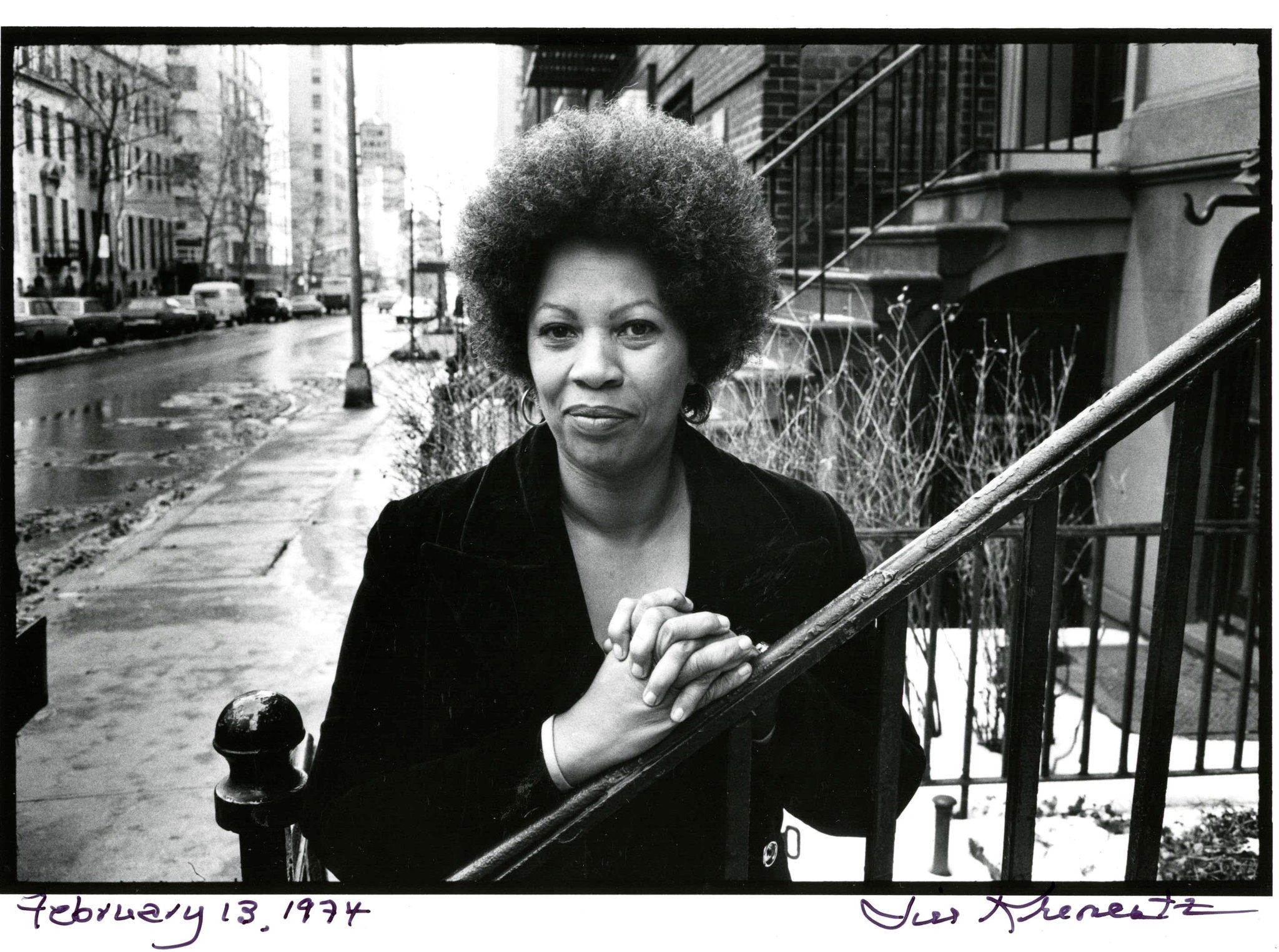 Happy birthday Toni Morrison  (1931-2019), born on February 18, 1931. Photograph by Jill Krementz, 1974. 