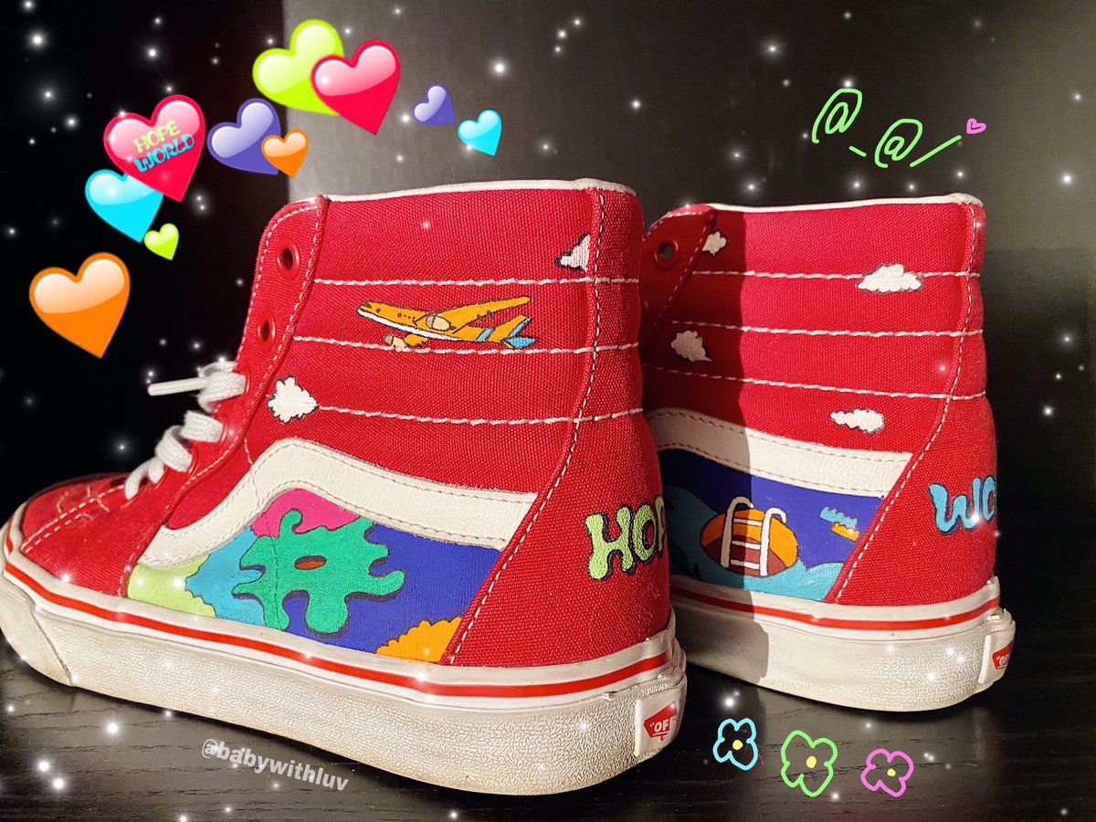babywithluv's tweet photo. happy birthday to hobi who inspires me to smile and be happier every single day!! 🥳✨💜 thank you for being my biggest inspiration!! stay happy and healthy!! 🥺 please enjoy my hope world shoes!! ✈️☀️🌈#HappyBirthdayJhope #HappyHopeTime #HopeWorldInspired #HAPPYJHOPEDAY https://t.co/zw7Vyeq7qC