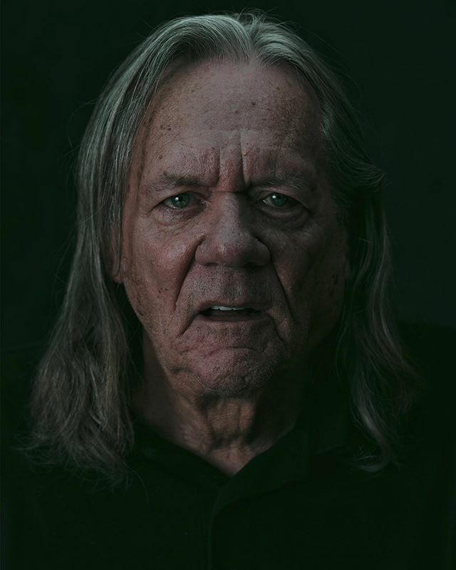 RhetBear's tweet photo. Dad
#stupidthingsidowithmydad .
.
.
.
#stupidthingsidowithbenfranklin 
#645z #pentax645z #portrait https://t.co/Tm5h4Ok3FD https://t.co/yNTAbRnLCh