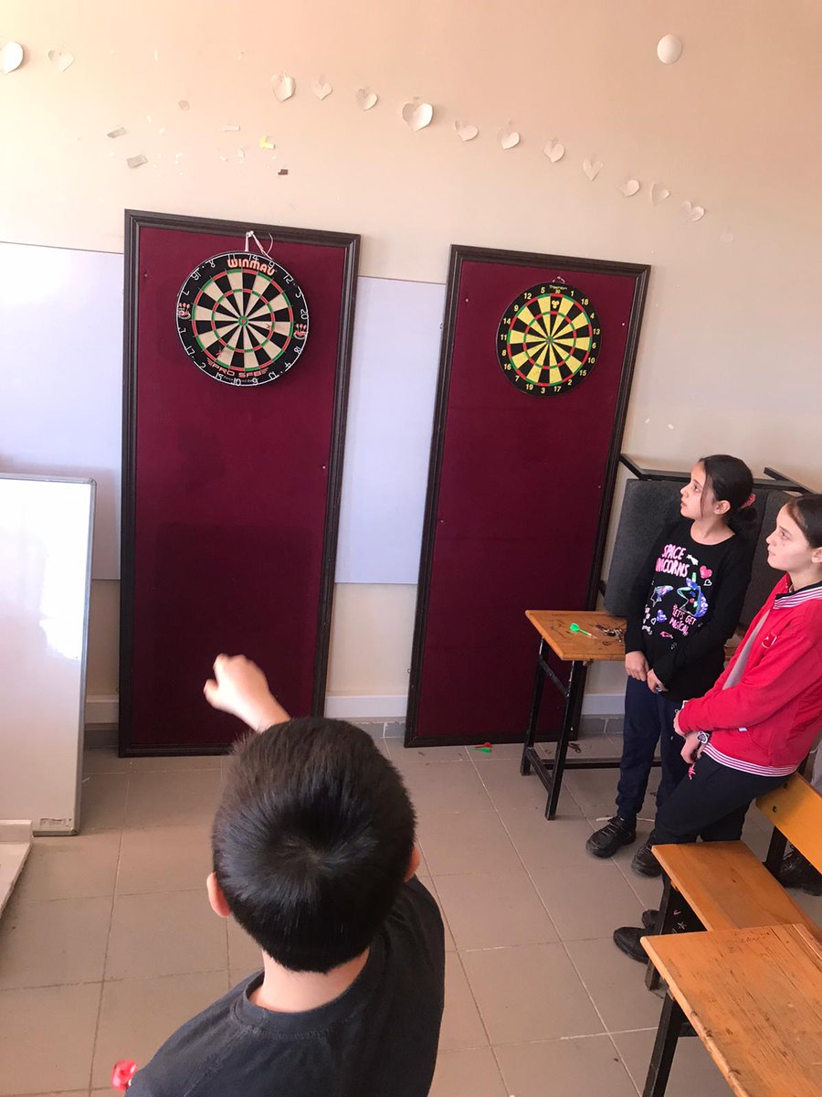 Balışeyh Sporla Gelişiyor Projesi'' kapsamında yürütülen 11-18  Şubat 2020 tarihleri arasında gercekleşen ,Atletizm ,Masa Tenisi,Dart ve  Okçuluk Kursları açık havada ve Şehit Sezai ERGÜL İlk Okulu Spor Salonunda devam etti.