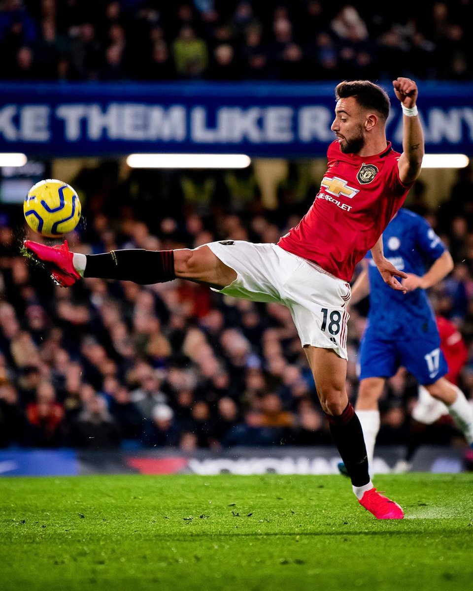 CaptainGerry_'s tweet photo. Kwa niaba ya Mashabiki wote wa Manchester United, napenda kuwatakia Siku njema wana TL..
Na tukubaliane tu kua chelsea ni vibonde wetu wa kudumu. Haina discussion hio.
#TwitterIsRed🔴 https://t.co/x0Fpx80KLx
