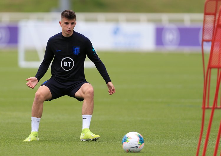 KevinUniFut's tweet photo. #EntrenamientoUF Entrenando para mañana darlo todo! 😈🏴󠁧󠁢󠁥󠁮󠁧󠁿 https://t.co/1fp7xe1G9F