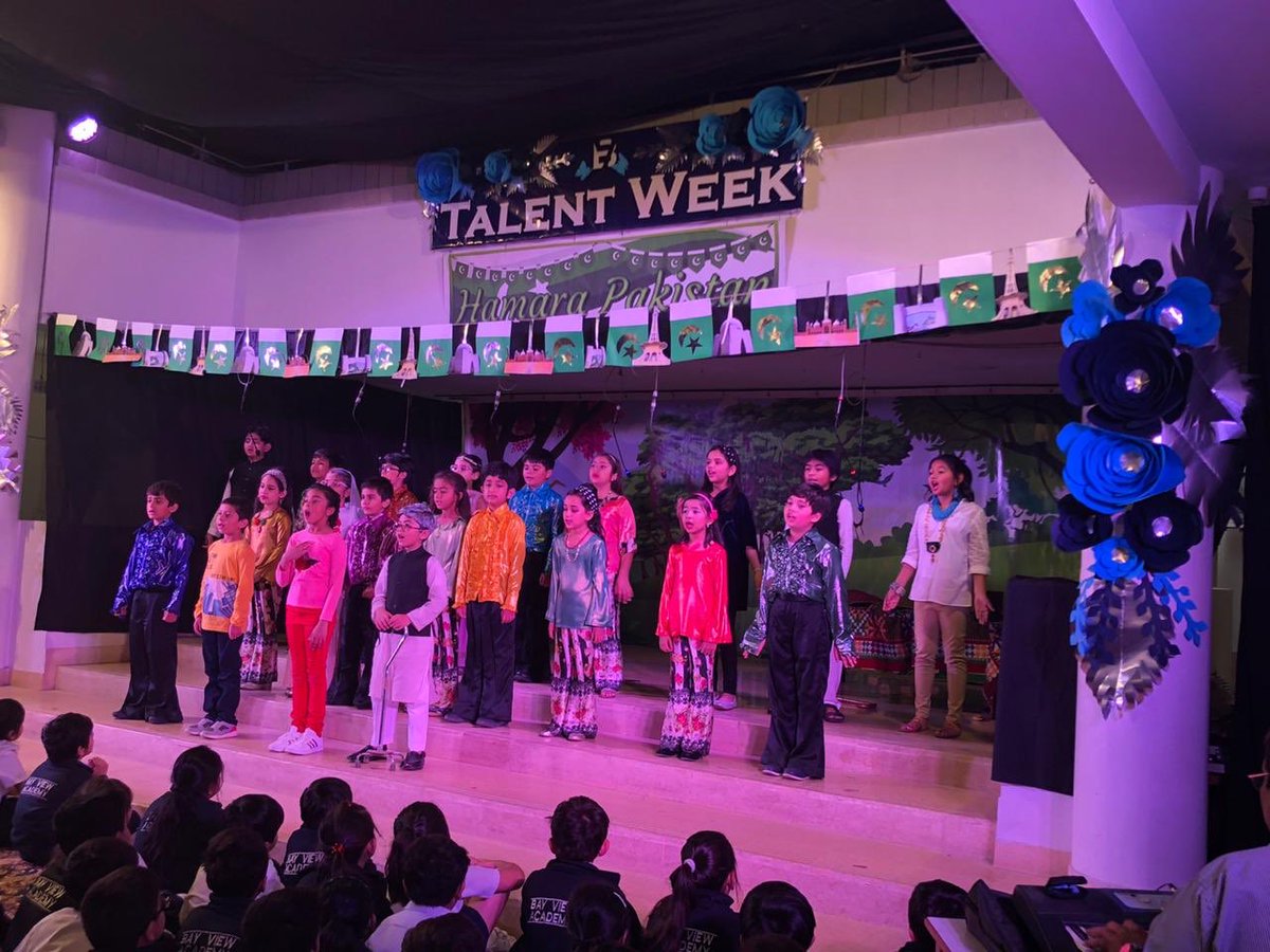 UpdatesBVA's tweet photo. Class III, Talent Week https://t.co/GLXQmVpetC