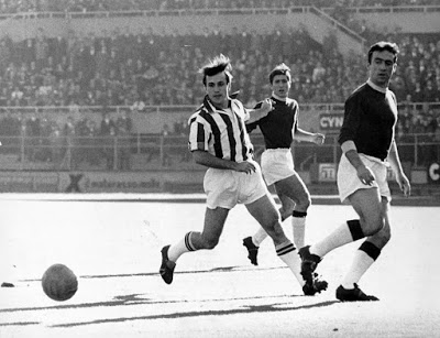 ilpalloneraccon's tweet photo. Gino STACCHINI
https://t.co/TjaGi7bYyK
@Juve1897no @JuventusTV @juventibus @juventusfc @TopPlanet63 @paolorossi1965 @La_Bianconera @LeonettiFrank @alexbassi73 #stacchini https://t.co/LRJu0s2vMT