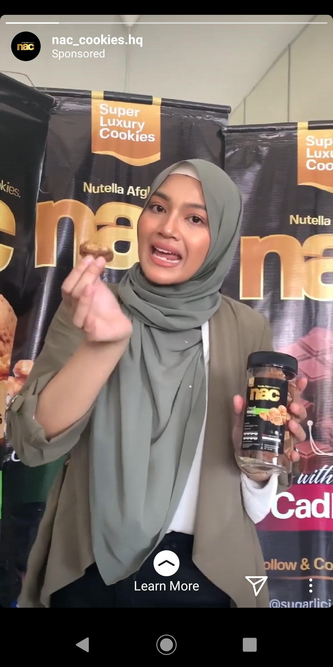 Faris Fuad On Twitter Bukan Fazura Kan Https T Co Smnkwsckcb Twitter