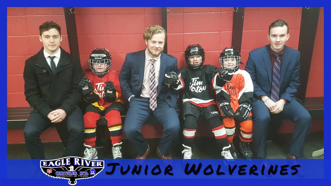 WolverinesJrA's tweet photo. Thank-you to our Eagle River Chrysler Junior Wolverines Tristan, Evan and Jamie for leading us out for our game! Thanks to Tristan for celebrating your birthday with us!
#ajhl #wolverineshockey  #whitecourtwolverines #futureprospects #jrwolverines https://t.co/LyFrc1D8FY