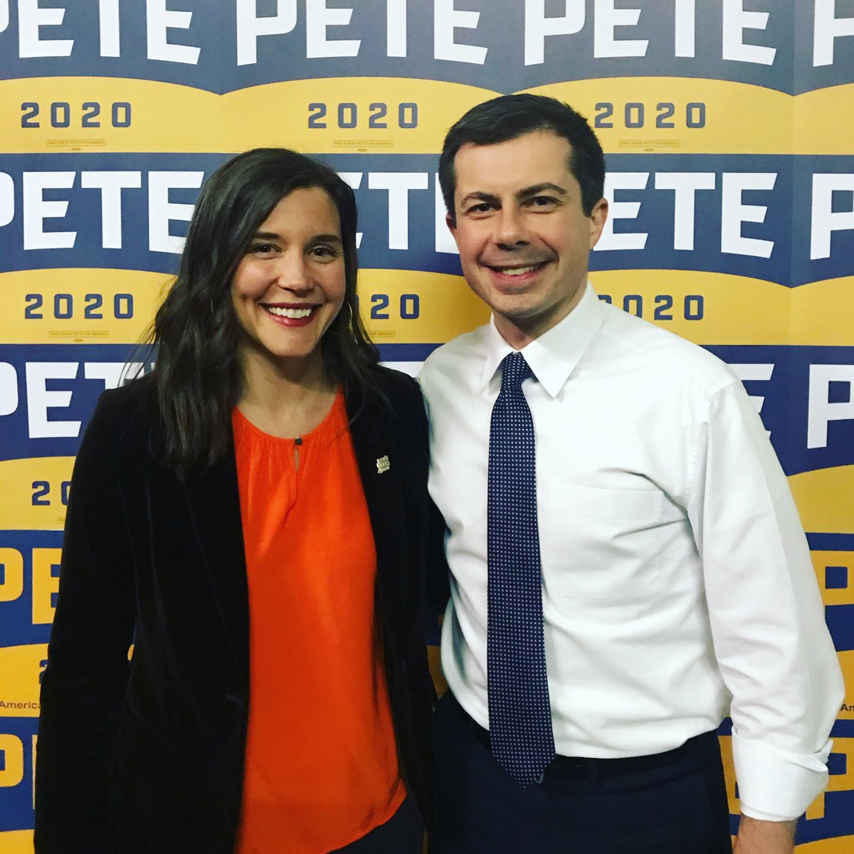 slcmayor's tweet photo. What a great night! It was an honor to introduce @PeteButtigieg at his town hall tonight. #slc #utpol https://t.co/C9db3h9NCy