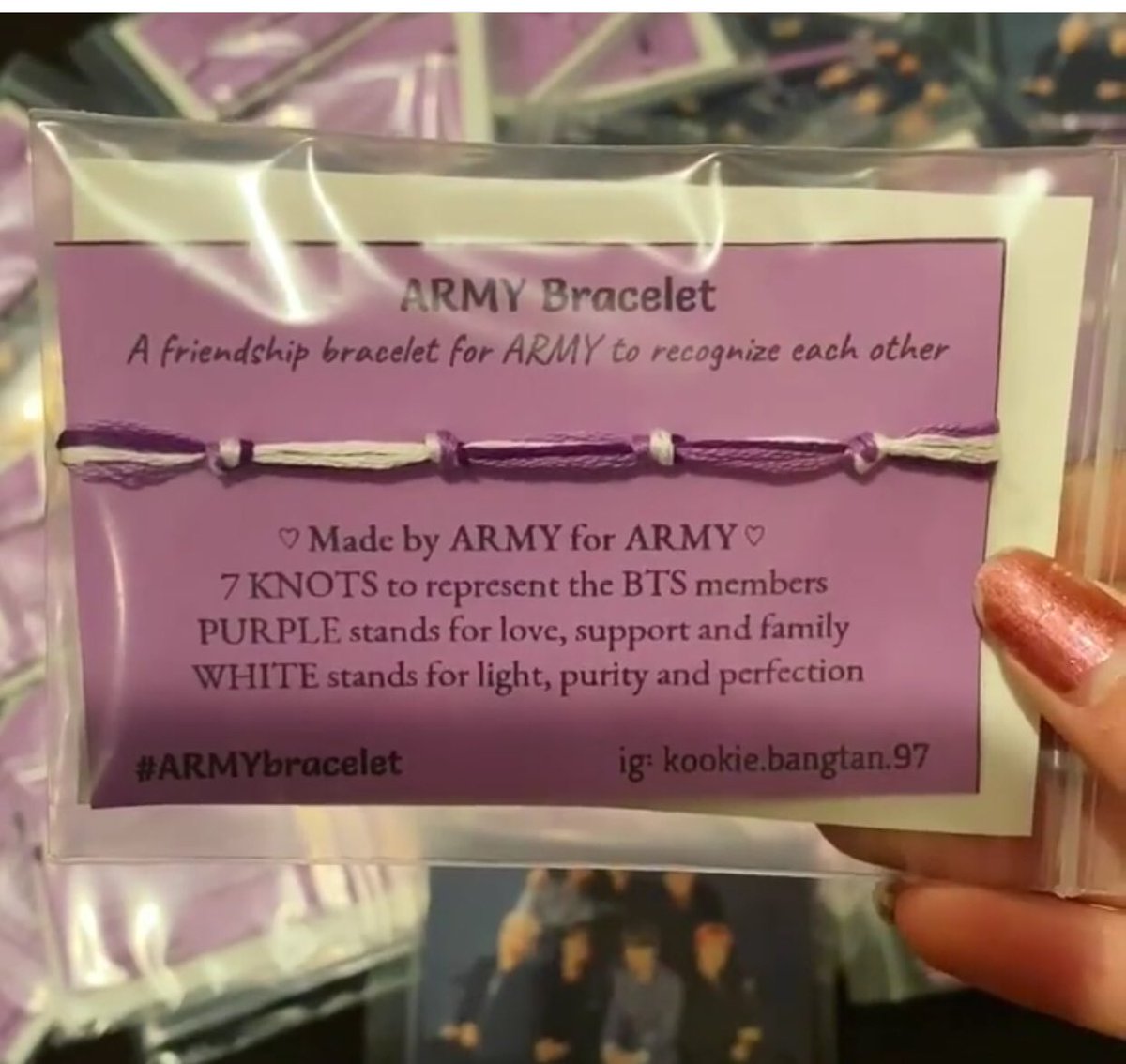 annieely_'s tweet photo. Should i make these for cotton bowl day 1 & add it to the goodie bag? yes of no? (Btw, i asked permission to the person that made these if i can also make these. it was a cute idea 🥰💜)
#BTSxCottonBowl #BTS_Dallas #MapOfTheSoulTour https://t.co/ESAj1z85Hu