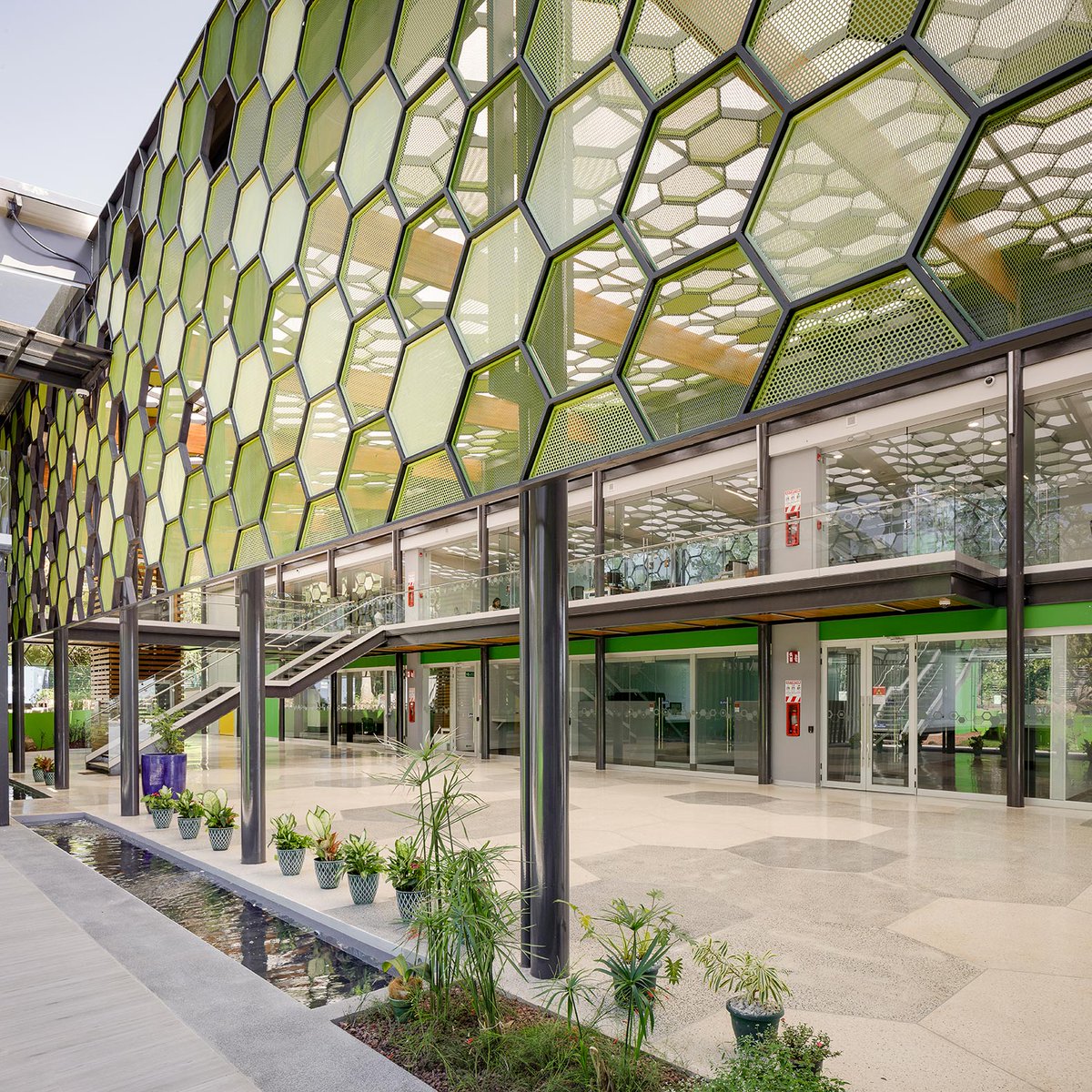 METALOCUS tweet media