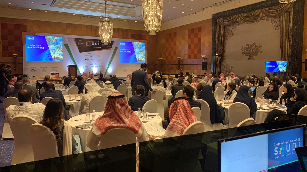 explore_events's tweet photo. Day -1 Sessions on Full swings with a house full of Delegates and eminent speakers chairing the sessions ... #delegates #sessions #networking #conference #conferences https://t.co/TcOSFy1Wbc