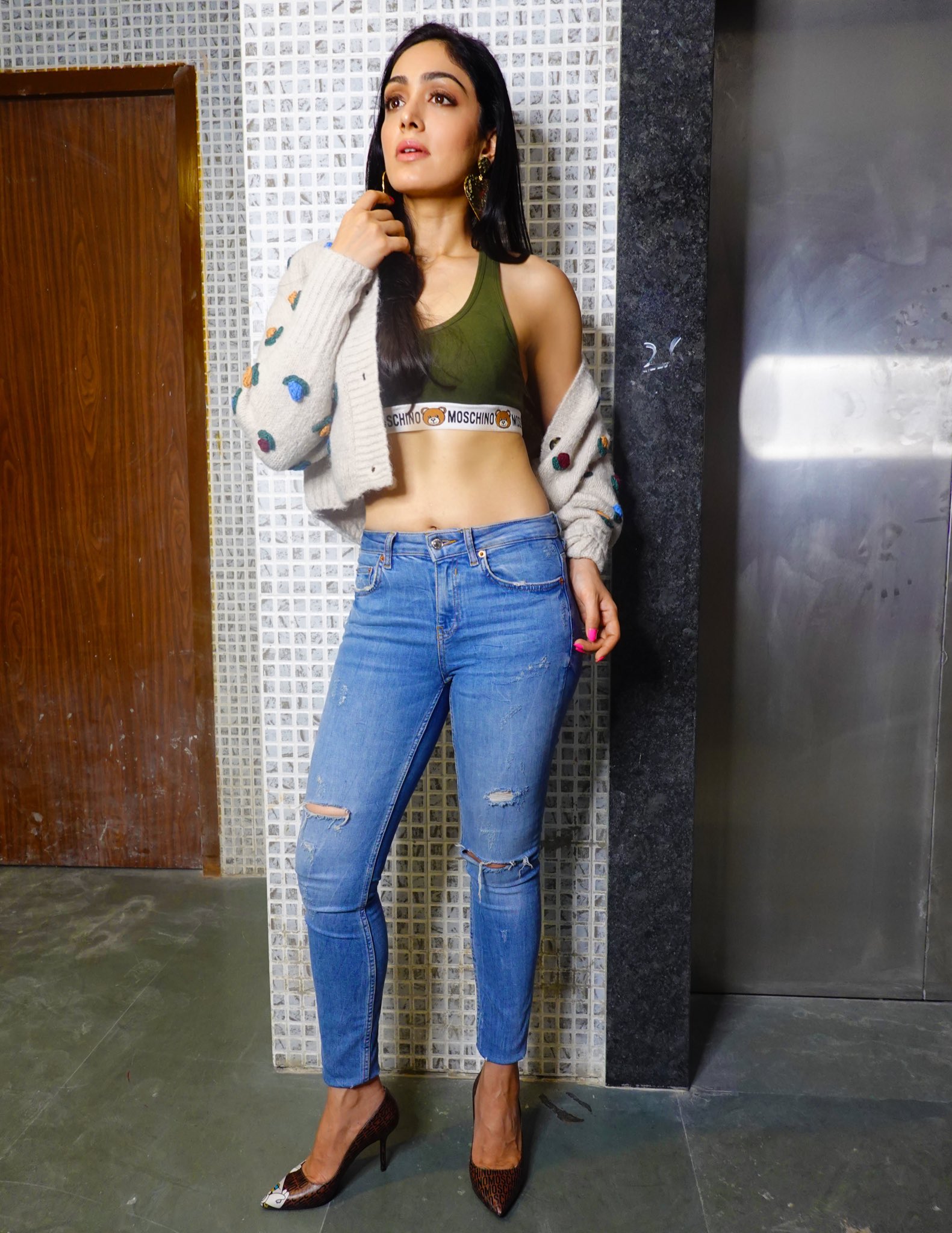 ERCiuX9WsAExDI6?format=jpg&name=large